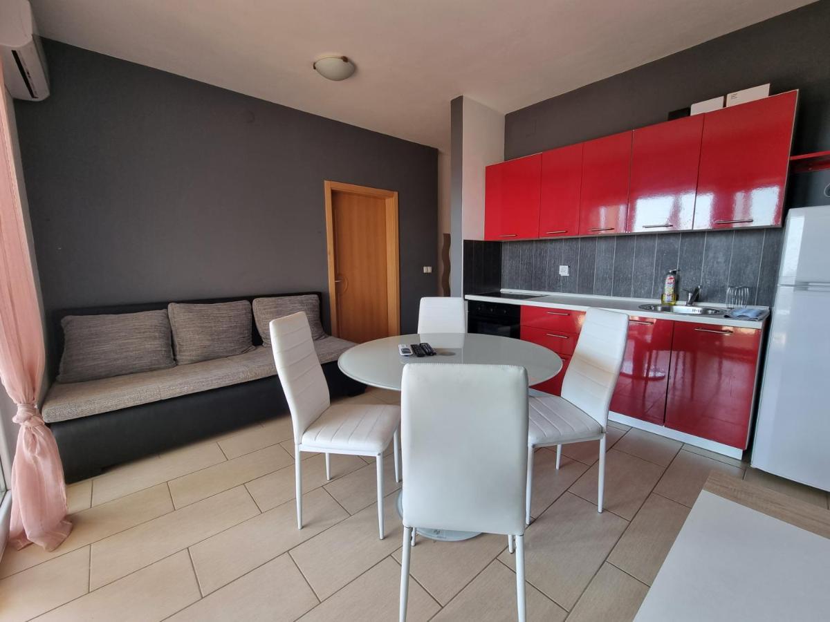 Apartment Wallot ノヴァリャ エクステリア 写真