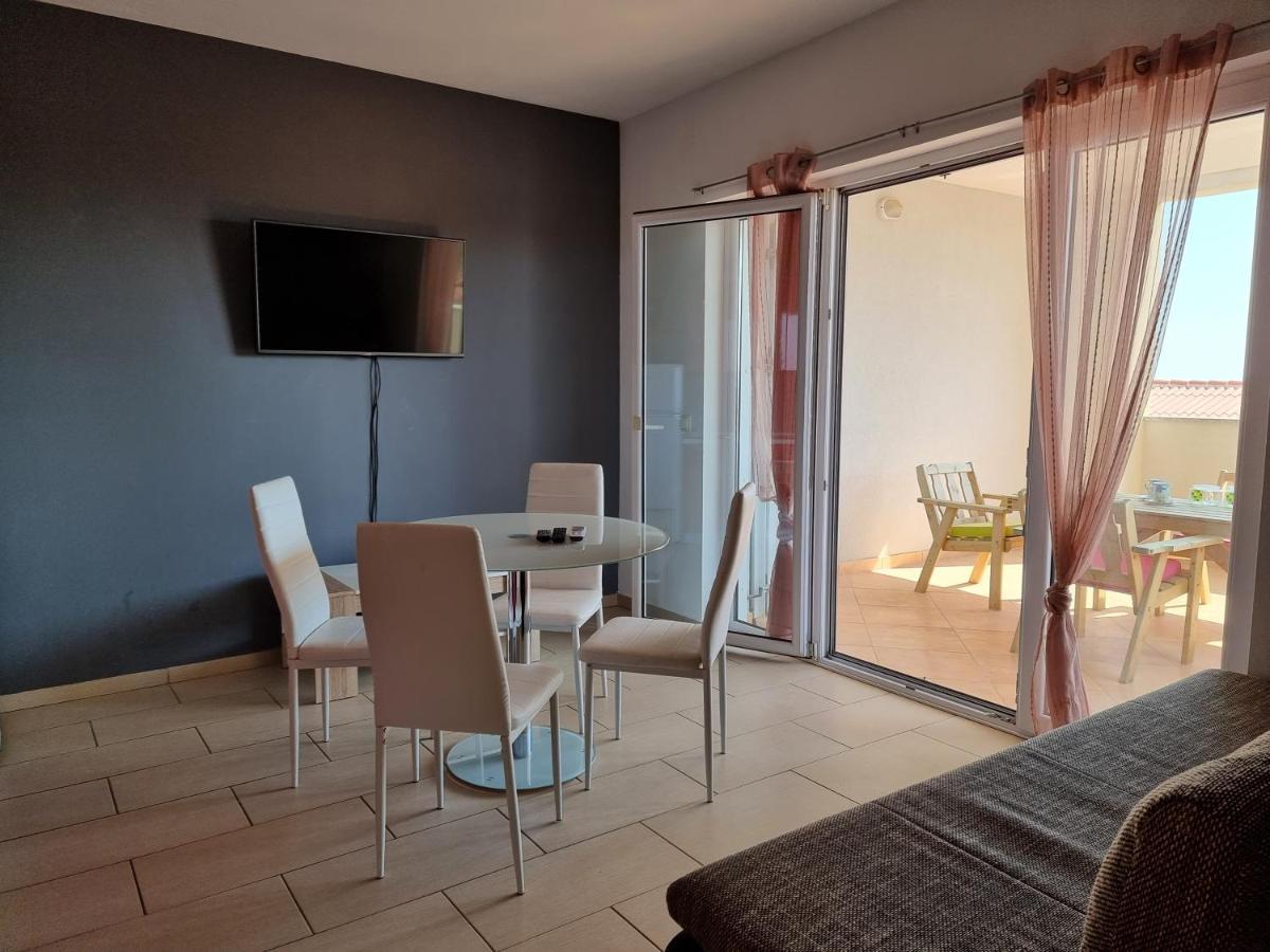 Apartment Wallot ノヴァリャ エクステリア 写真